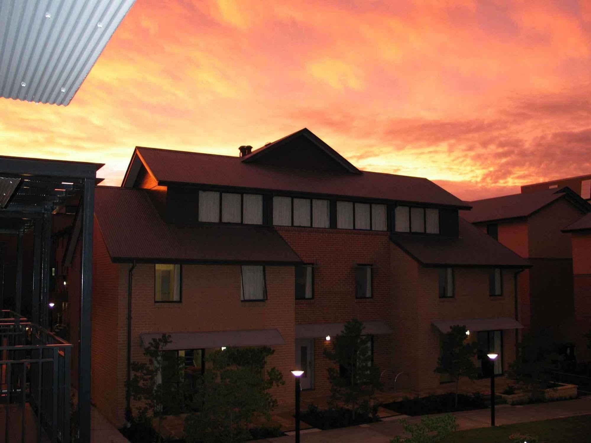 Sydney University Village Exteriör bild