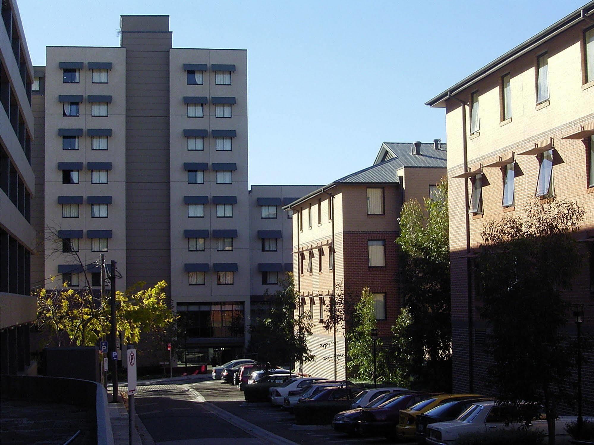 Sydney University Village Exteriör bild